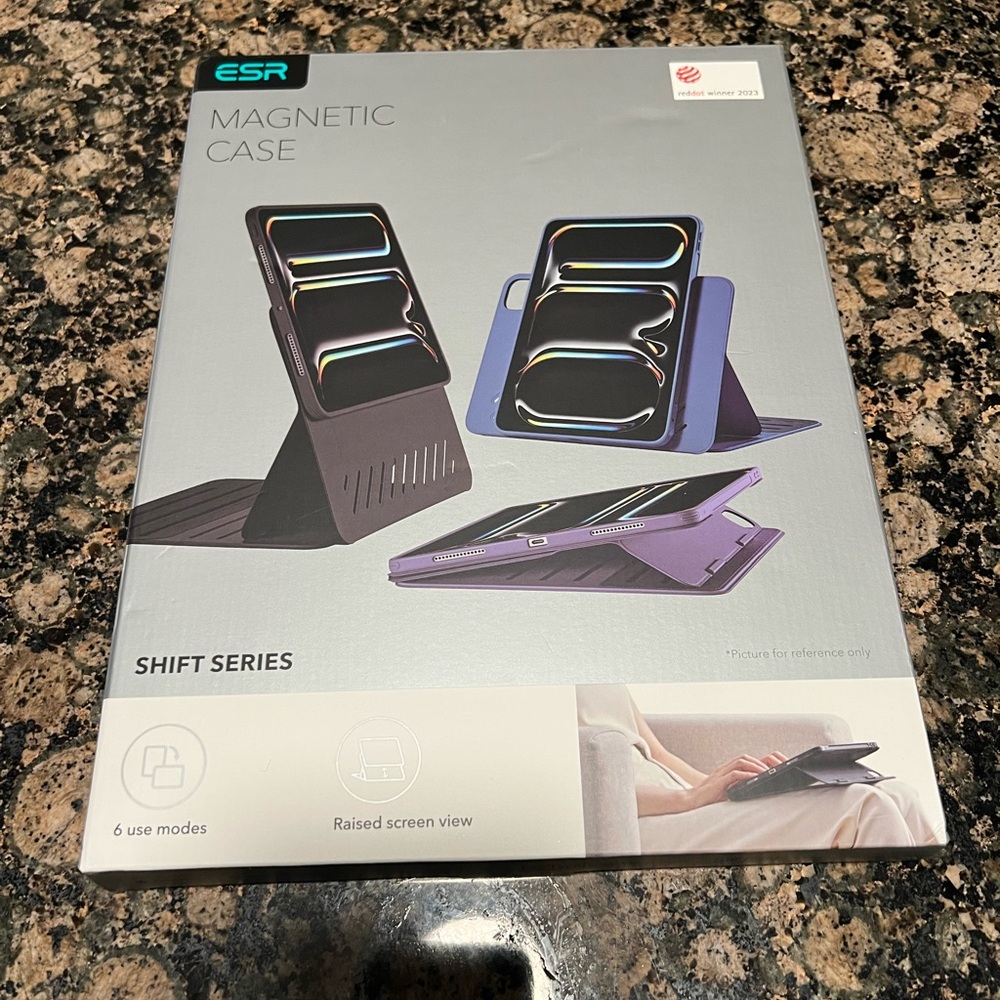 ESR Black Magnetic iPad Pro 11 inch (2022/2021/2020/2018) Case BNIB